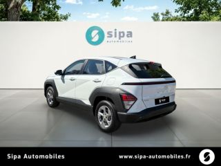 33110 : Hyundai Bordeaux Nord Le Bouscat - Sipa Automobiles - HYUNDAI KONA Intuitive - KONA (02/2023) - BLANC - Automate sequentiel - Essence / Courant électrique