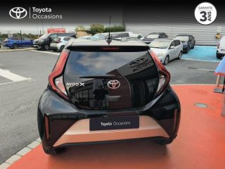50000 : Hyundai Saint-Lô - GCA - TOYOTA Aygo X - Aygo X - Bi ton beige gingembre   noir - Traction - Essence