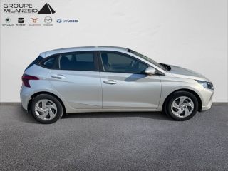 13290 : Hyundai Aix en Provence - Cap Milanesio - HYUNDAI i20 Initia - i20 III - Gris - Boîte manuelle - Essence sans plomb