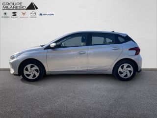 13290 : Hyundai Aix en Provence - Cap Milanesio - HYUNDAI i20 Initia - i20 III - Gris - Boîte manuelle - Essence sans plomb