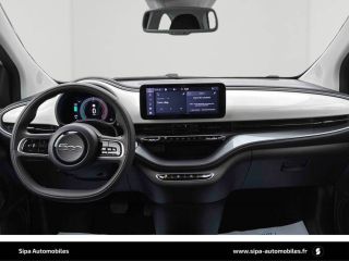 33140 : Hyundai Bordeaux Sud Villenave d'Ornon - Sipa Automobiles - FIAT 500e BERLINE Nouvelle 500 - 500 III ELECTRIQUE - Blanc - Automate à fonct. Continu - Courant électrique