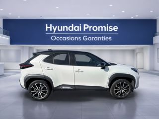 49300 : Hyundai Cholet - Océane Auto - TOYOTA YARIS CROSS HYBRIDE GR SPORT - YARIS CROSS - Blanc - Automate à fonct. Continu - Essence / Courant électrique