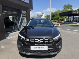 50300 : Hyundai Avranches - GCA - DACIA Sandero - Sandero - Noir Nacré métallisé - Traction - Essence