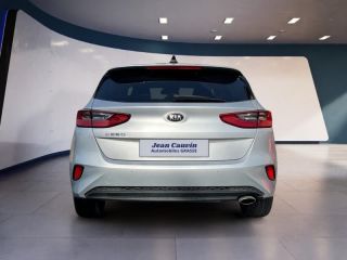 06130 : Hyundai Grasse - Garage Jean Cauvin - KIA Ceed - Ceed - gris clair - Traction - Essence