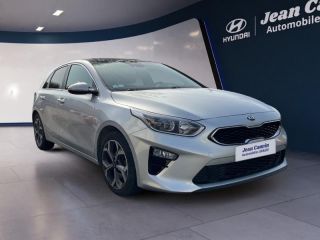 06130 : Hyundai Grasse - Garage Jean Cauvin - KIA Ceed - Ceed - gris clair - Traction - Essence