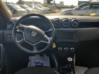 72100 : Hyundai Le Mans - GCH LE MANS - DACIA Duster - Duster - Orange Atacama - Traction - Diesel