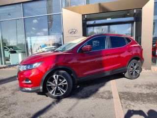 59640 : Hyundai Dunkerque - Europ'Auto - NISSAN Qashqai - Qashqai - Rouge - Traction - Diesel