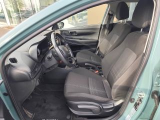 59640 : Hyundai Dunkerque - Europ'Auto - HYUNDAI Bayon - Bayon - Mangrove Green Métal - Traction - Essence/Micro-Hybride