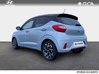 44800 : Hyundai NANTES SAINT HERBLAIN - GCH NANTES - HYUNDAI i10 - i10 - Sleek Silver Métal/Toit/rétros Black - Traction - Essence