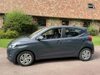 62360 : Hyundai Boulogne-sur-Mer - Garage Du Château - HYUNDAI i10 Intuitive - i10 III - Gris - Boîte manuelle - Essence sans plomb