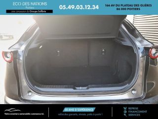 86000 : Hyundai Poitiers - Eco des Nations - MAZDA CX-30 - CX-30 - Gris - Traction - Diesel