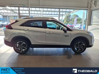 57685 : Hyundai Metz - Theobald Automobiles - MITSUBISHI Eclipse Cross - Eclipse Cross - Sterling Silver métallisé - Transmission intégrale - Hybride rechargeable : Essence/Electrique