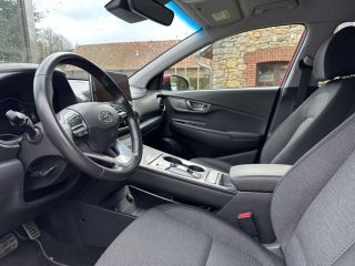 62360 : Hyundai Boulogne-sur-Mer - Garage Du Château - HYUNDAI KONA ELECTRIC Creative - KONA ELECTRIQUE - Rouge - Automate à fonct. Continu - Courant électrique