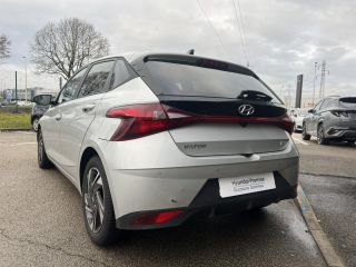 21300 : Hyundai Dijon - Privilège Automobiles - HYUNDAI i20 Intuitive - i20 (07/2020-08/2023) - Gris clair - Boîte manuelle - Essence sans plomb