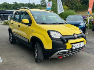 50300 : Hyundai Avranches - GCA - FIAT Panda 4x4 Cross - Panda 4x4 Cross - Jaune Sole  Pastel Extra-Série - Transmission intégrale - Essence