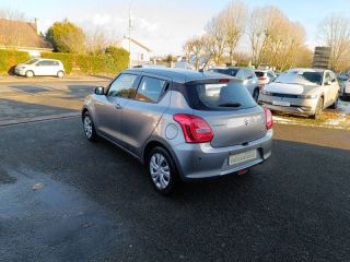 28500 : Hyundai Dreux Motors - SUZUKI Swift - Swift - Premium Silver métallisé - Traction - Essence/Micro-Hybride