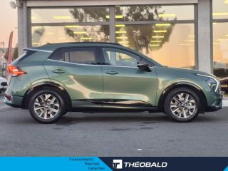 57200 : Hyundai Sarreguemines - Theobald Automobiles - KIA Sportage - Sportage - Vert Bornéo métallisé/Toit noir - Traction - Hybride : Essence/Electrique