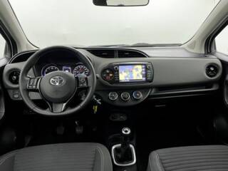 59223 : Hyundai Roncq - Valauto - TOYOTA Yaris - Yaris - BLANC -  - Essence