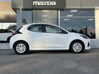 29000 : Hyundai Quimper - Iroise Automobiles - MAZDA Mazda 2 Hybrid - Mazda 2 Hybrid - Blanc - Traction - Hybride : Essence/Electrique