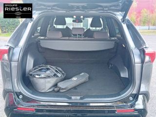 77600 : Hyundai Bussy-Saint-Georges - Protea by Riester - TOYOTA RAV4 HYBRIDE RECHARGEABLE MY22 Design - RAV4 V - Gris - Automate à fonct. Continu - Essence / Courant électrique