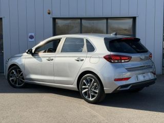 57685 : Hyundai Metz - Theobald Automobiles - HYUNDAI i30 - i30 - Shimmering Sylver métal - Traction - Essence