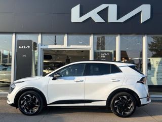 89100 : Hyundai Sens - APS - KIA Sportage - Sportage - Blanc Sensation nacré - Transmission intégrale - Hybride rechargeable : Essence/Electrique