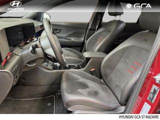 44600 : Hyundai Saint-Nazaire - Pacific Cars - HYUNDAI Kona - Kona - Ultimate Red métallisé/Toit/rétros Black - Traction - Hybride : Essence/Electrique