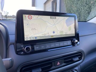 13200 : HYUNDAI Arles - Lexa Automobile - HYUNDAI KONA HYBRID Executive - KONA - Blanc - Automate sequentiel - Essence / Courant électrique