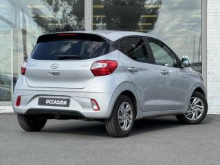 57200 : Hyundai Sarreguemines - Theobald Automobiles - HYUNDAI i10 - i10 - Sleek Silver Métal - Traction - Essence