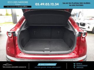 86000 : Hyundai Poitiers - Eco des Nations - MAZDA CX-30 - CX-30 - Rouge - Traction - Essence/Micro-Hybride