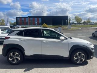 64100 : Hyundai Bayonne - Oceanic Auto - HYUNDAI Kona - Kona - Atlas White - Traction - Hybride : Essence/Electrique