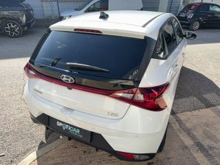 04100 : Hyundai Manosque - Pedinielli - HYUNDAI i20 Intuitive - i20 III - BLANC - Boîte manuelle - Essence sans plomb