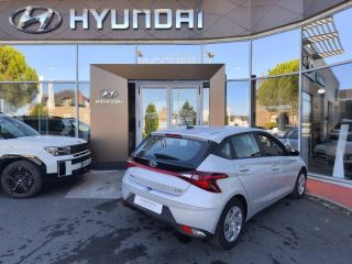 19100 : Hyundai Brive-la-Gaillarde - Garage Pouget - HYUNDAI i20 - i20 - Sleek Silver Métal - Traction - Essence