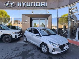 19100 : Hyundai Brive-la-Gaillarde - Garage Pouget - HYUNDAI i20 - i20 - Sleek Silver Métal - Traction - Essence