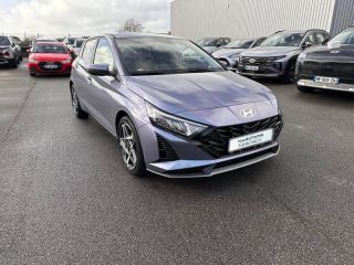 29200 : Hyundai Brest - Iroise Automobiles - HYUNDAI i20 - i20 - Meta Blue Métal - Traction - Essence