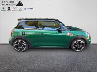 13290 : Hyundai Aix en Provence - Cap Milanesio - MINI HATCH 3 PORTES F56 LCI II Finition JCW Ultimate - MINI F56 - Vert - Boîte automatique - Essence sans plomb
