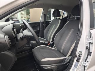 19100 : Hyundai Brive-la-Gaillarde - Garage Pouget - HYUNDAI i10 - i10 - Atlas White - Traction - Essence