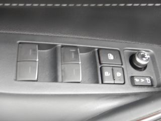 52000 : Hyundai Chaumont - Garage Michel Bazin - SUZUKI Swace - Swace - Precious Silver - Traction - Hybride : Essence/Electrique