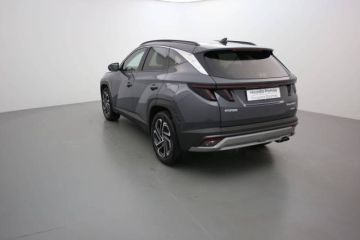 01150 : Stock constructeur - HYUNDAI TUCSON Executive - TUCSON IV - Gris - Boîte automatique - Essence / Courant électrique