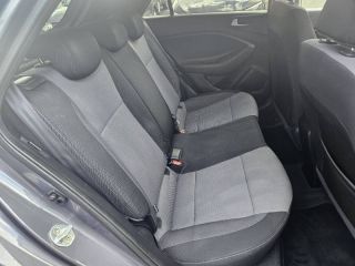 82005 : Hyundai Montauban - Pierre Guirado Automobiles - HYUNDAI i20 - i20 - Star Dust - Traction - Essence