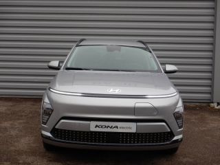 52000 : Hyundai Chaumont - Garage Michel Bazin - HYUNDAI Kona - Kona - Shimmering Silver Métal - Traction - Electrique
