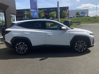 49070 : Hyundai Angers - Oceane Automobiles - HYUNDAI TUCSON Executive - TUCSON IV - Blanc - Boîte automatique - Essence / Courant électrique