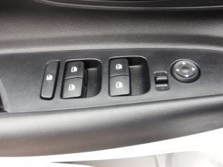 52000 : Hyundai Chaumont - Garage Michel Bazin - HYUNDAI i20 - i20 - Sleek Silver Métal - Traction - Essence/Micro-Hybride