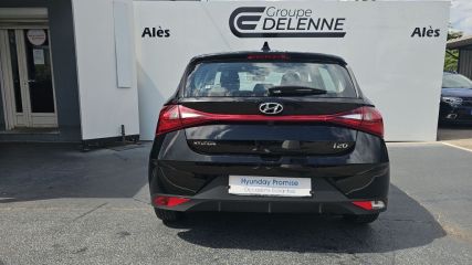 30100 : Hyundai Alès - Auto Hall - HYUNDAI i20 Initia - i20 III - Noir - Boîte manuelle - Essence sans plomb