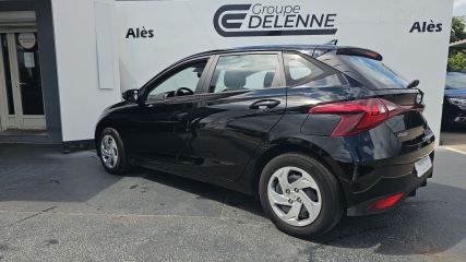 30100 : Hyundai Alès - Auto Hall - HYUNDAI i20 Initia - i20 III - Noir - Boîte manuelle - Essence sans plomb