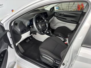 78310 : Hyundai Coignières - Socohy | Groupe Rabot - HYUNDAI i20 - i20 - Sleek Silver Métal - Traction - Essence/Micro-Hybride