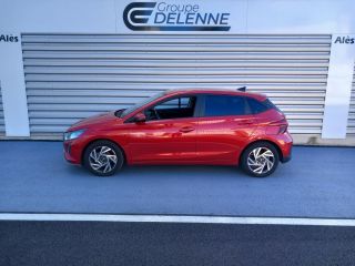 30100 : Hyundai Alès - Auto Hall - HYUNDAI i20 Intuitive - i20 III - Rouge - Boîte manuelle - Essence sans plomb