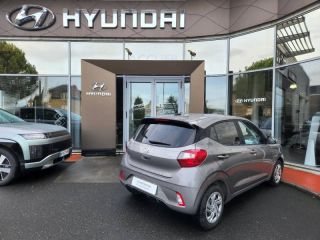 19100 : Hyundai Brive-la-Gaillarde - Garage Pouget - HYUNDAI i10 - i10 - Elemental Brass Métal - Traction - Essence
