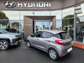 19100 : Hyundai Brive-la-Gaillarde - Garage Pouget - HYUNDAI i10 - i10 - Elemental Brass Métal - Traction - Essence