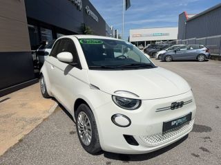 04100 : Hyundai Manosque - Pedinielli - FIAT 500e BERLINE Action Plus - 500 III ELECTRIQUE - Blanc                                              - Automate à fonct. Continu - Courant électrique